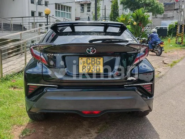 Toyota Chr 2017 photo 2