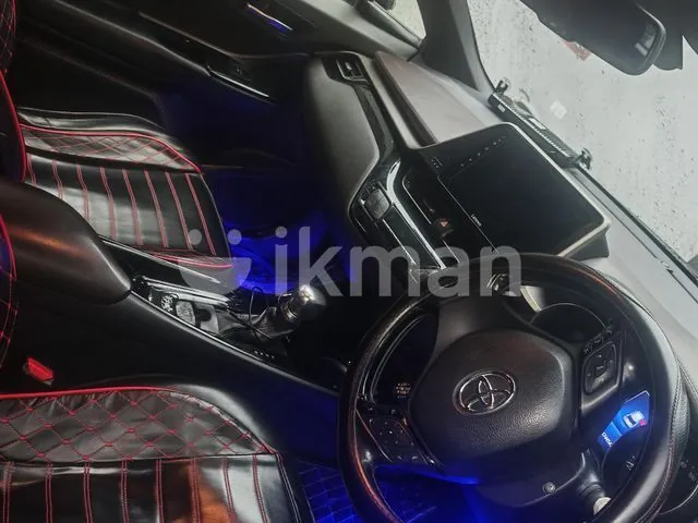 Toyota Chr 2017 photo 4