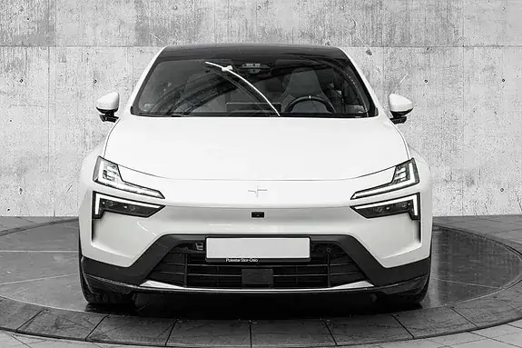 Polestar 4 2025 photo 3
