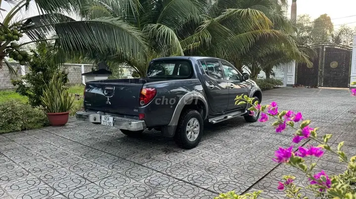 Mitsubishi Triton 2009 photo 3