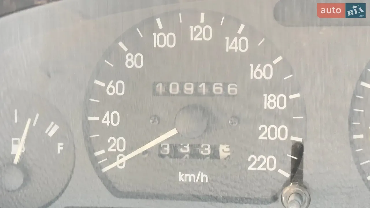 Daewoo Nubira 1998 photo 2