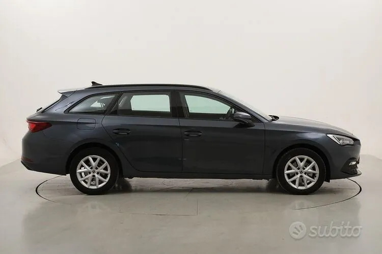 Seat Leon 2023 photo 3