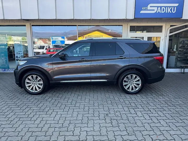 Ford Explorer 2020 photo 2