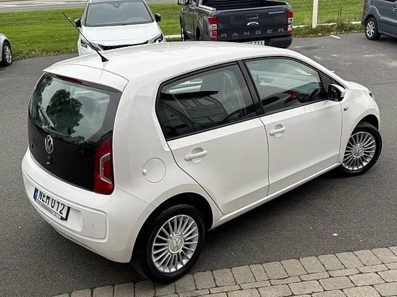Volkswagen Up 2013 photo 4