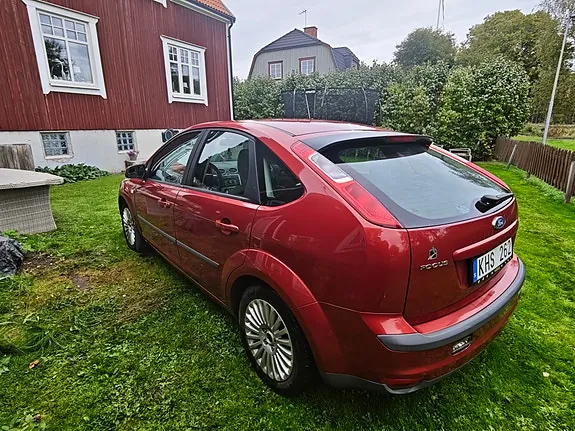 Ford Focus 2007 photo 2