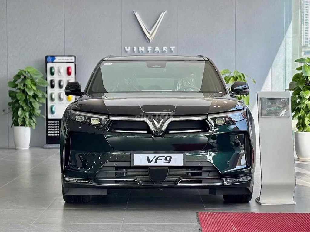 Vinfast Vf9