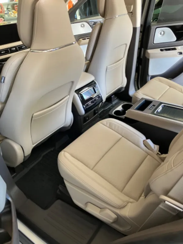 Lincoln Aviator 2023 photo 4