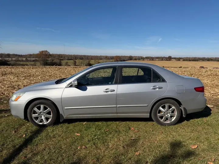 Honda Accord 2005 photo 5