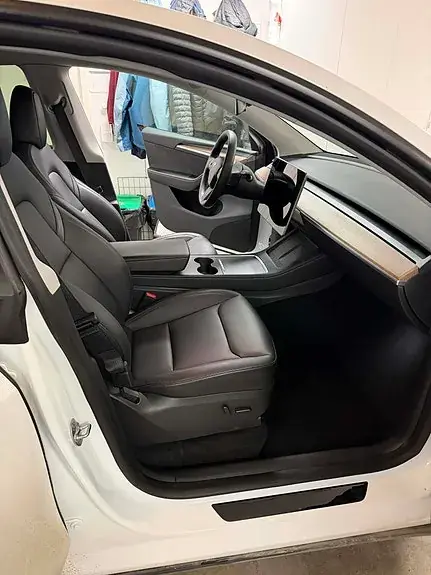 Tesla Model Y 2022 photo 5