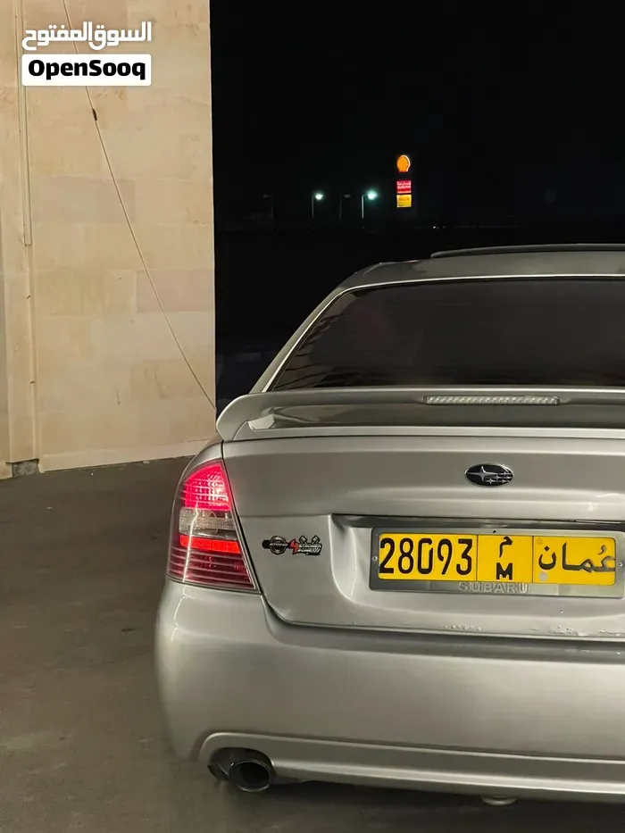 Subaru Legacy 2005 photo 2