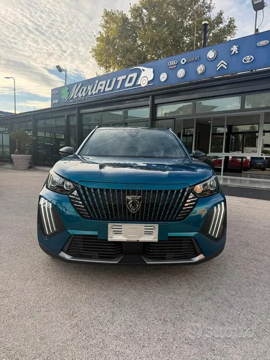 Peugeot 2008 2025 photo 2