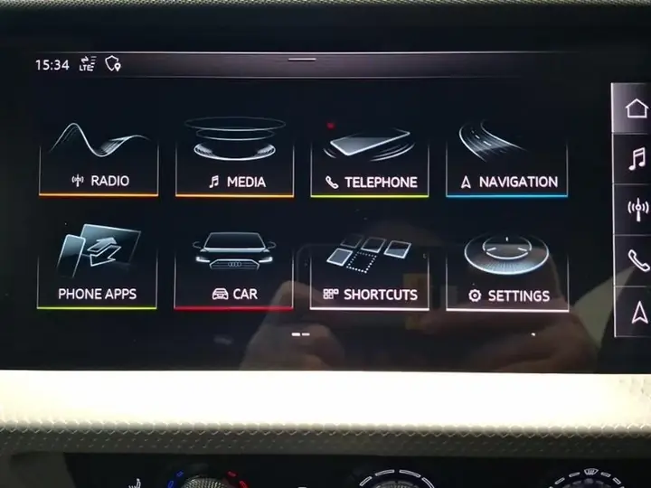 Audi A1 2020 photo 3