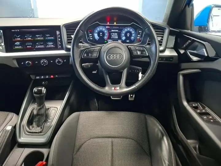 Audi A1 2020 photo 2