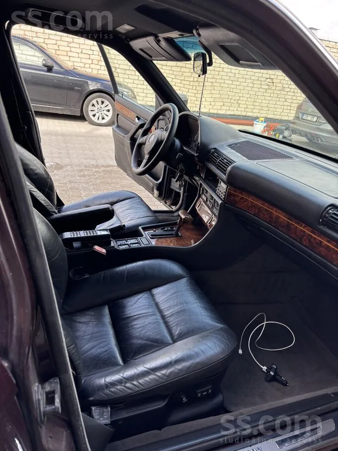 BMW 730I 1993 photo 5