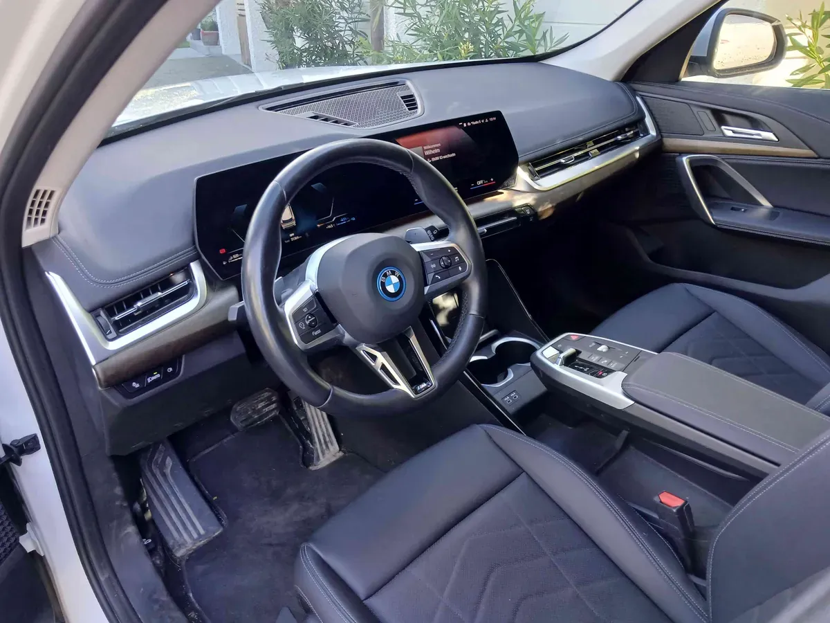 BMW X1 2023 photo 2