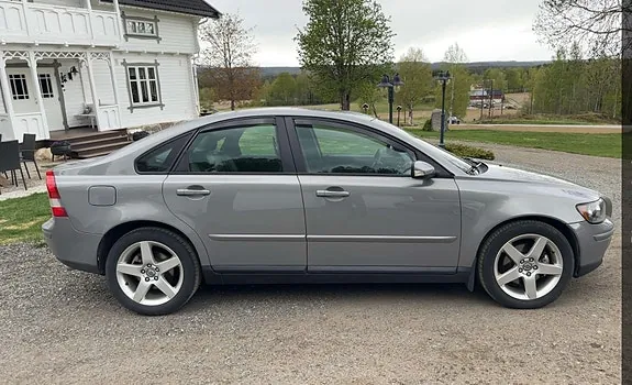 Volvo S40
