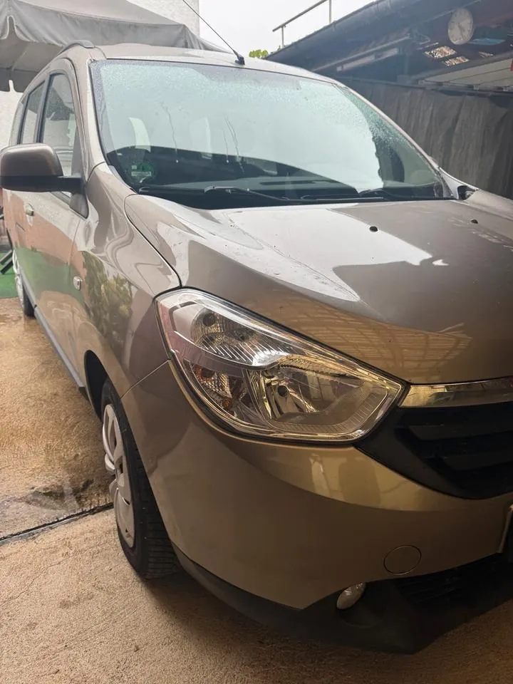 Dacia Lodgy