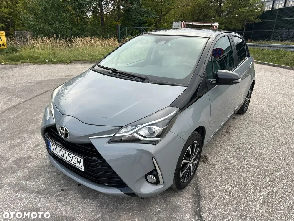 Toyota Yaris 2018 photo 2