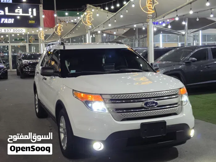 Ford Explorer 2014 photo 3