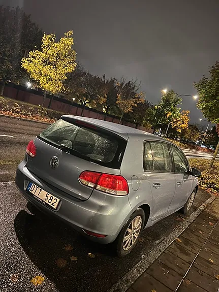 Volkswagen Golf Vi 2010 photo 2