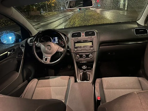 Volkswagen Golf Vi 2010 photo 3