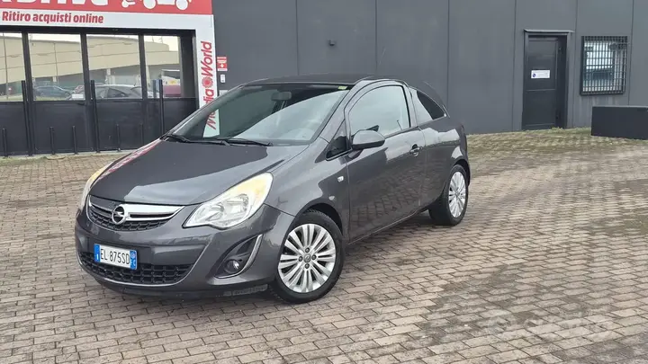 Opel Corsa 2012 photo 2