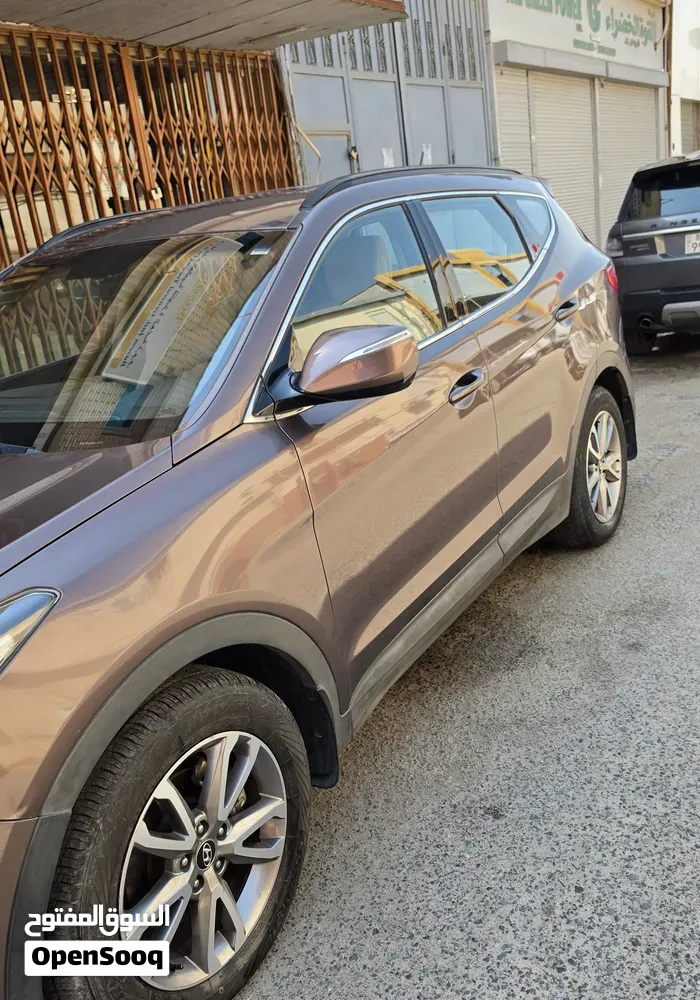 Hyundai Santa Fe 2013 photo 2