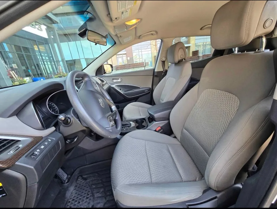 Hyundai Santa Fe 2017 photo 4