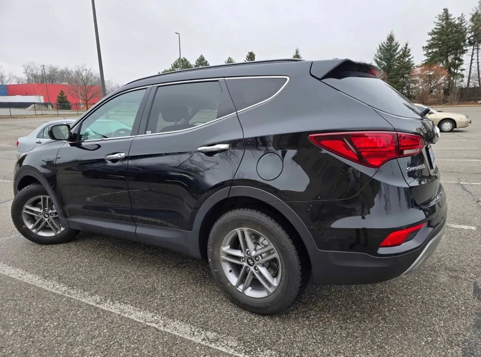Hyundai Santa Fe 2017 photo 2