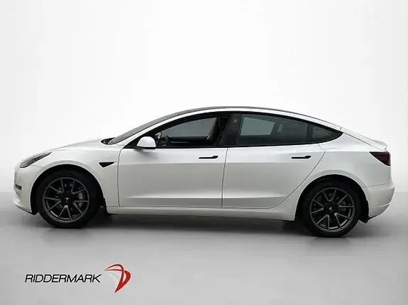Tesla Model Y 2023 photo 5