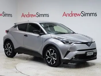 Toyota C-Hr 2017 photo 2