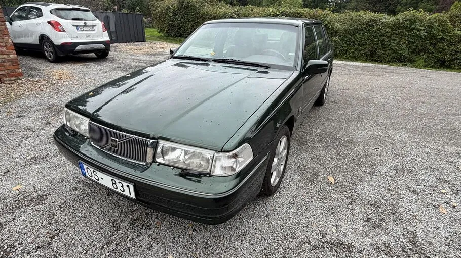 Volvo S90