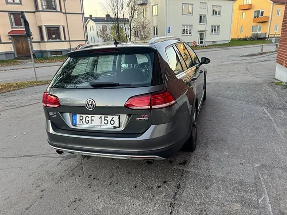 Volkswagen Golf Alltrack 2018 photo 4