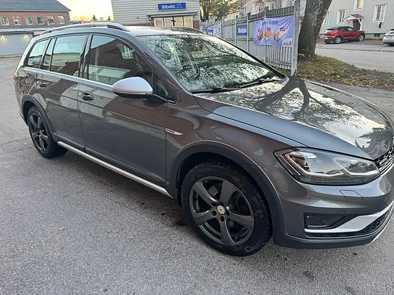 Volkswagen Golf Alltrack