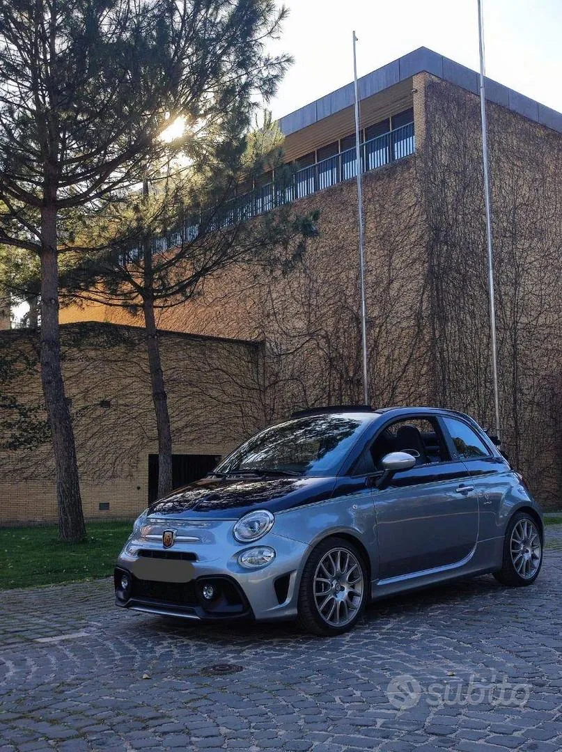 Abarth 695