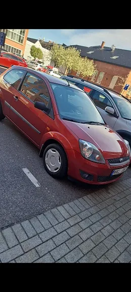 Ford Fiesta 2008 photo 2