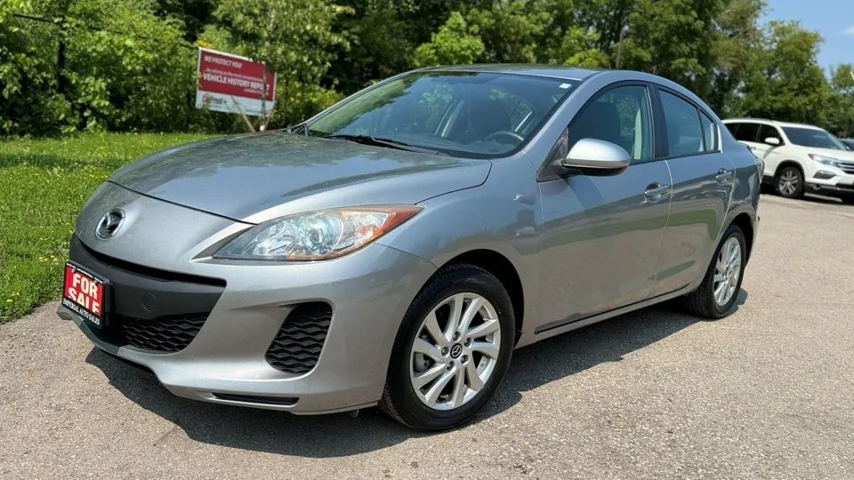 Mazda Mazda3 2013 photo 4