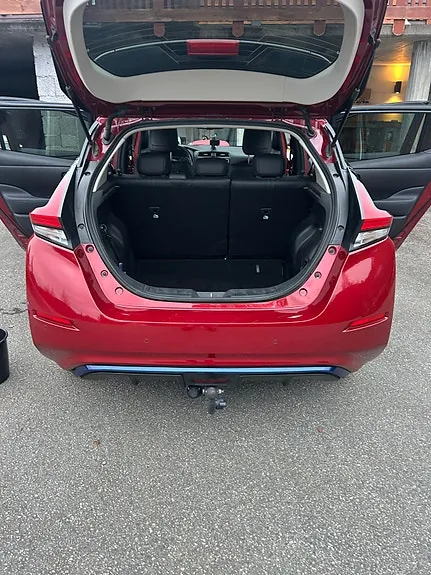 Nissan Leaf 2021 photo 2