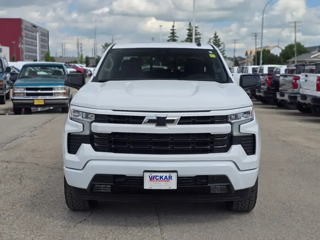 Chevrolet Silverado 1500 2026 photo 2