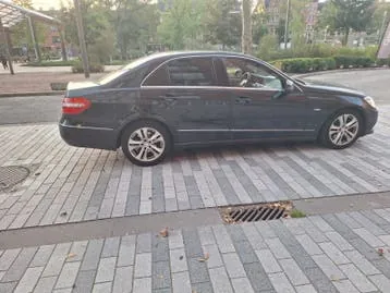 Mercedes-Benz E250