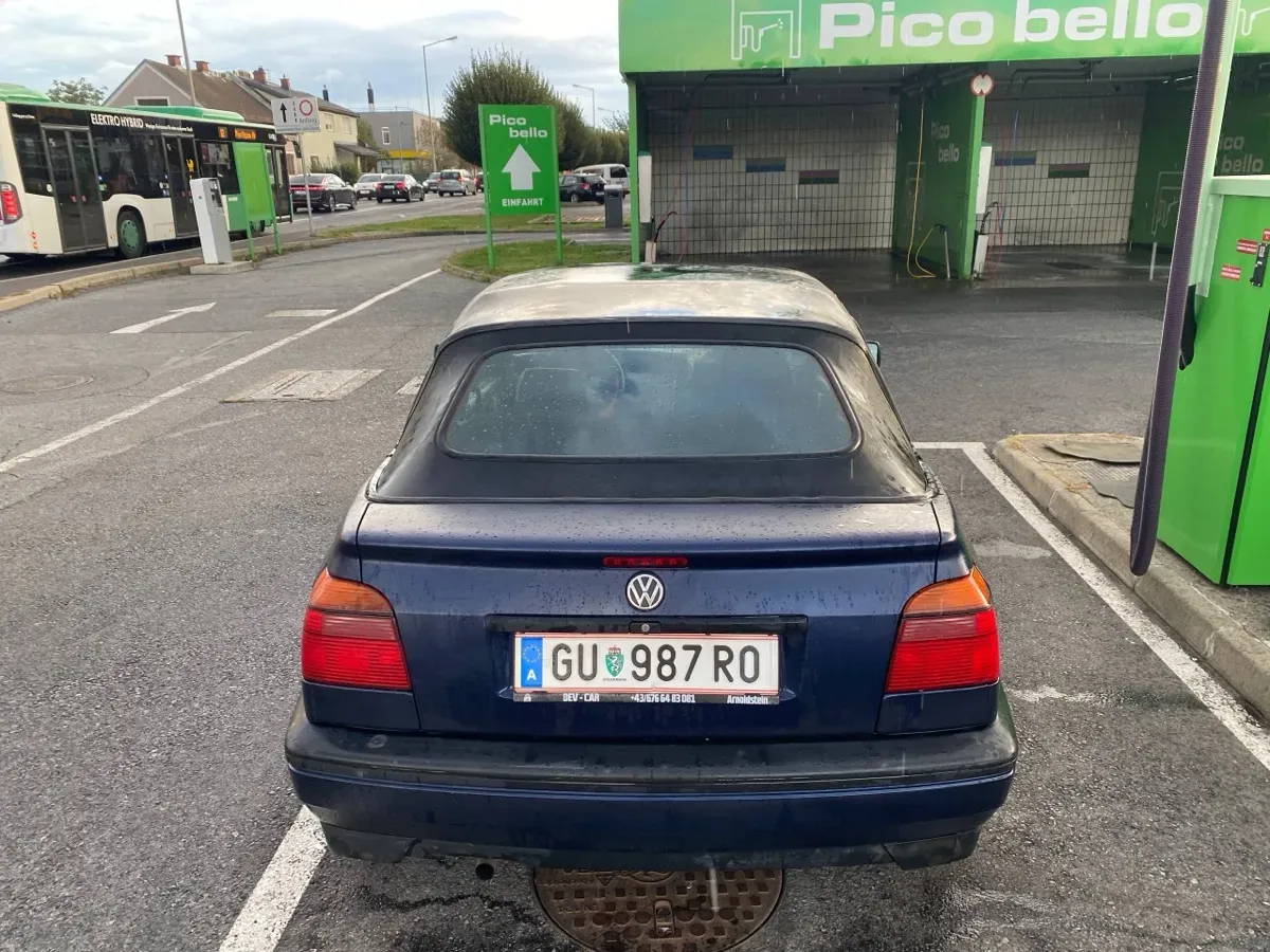 Volkswagen Golf 1996 photo 2