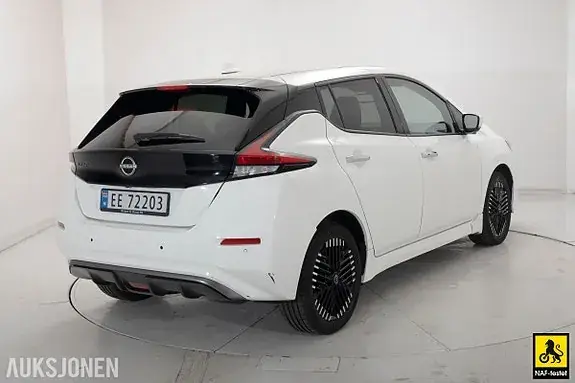 Nissan Leaf 2022 photo 4
