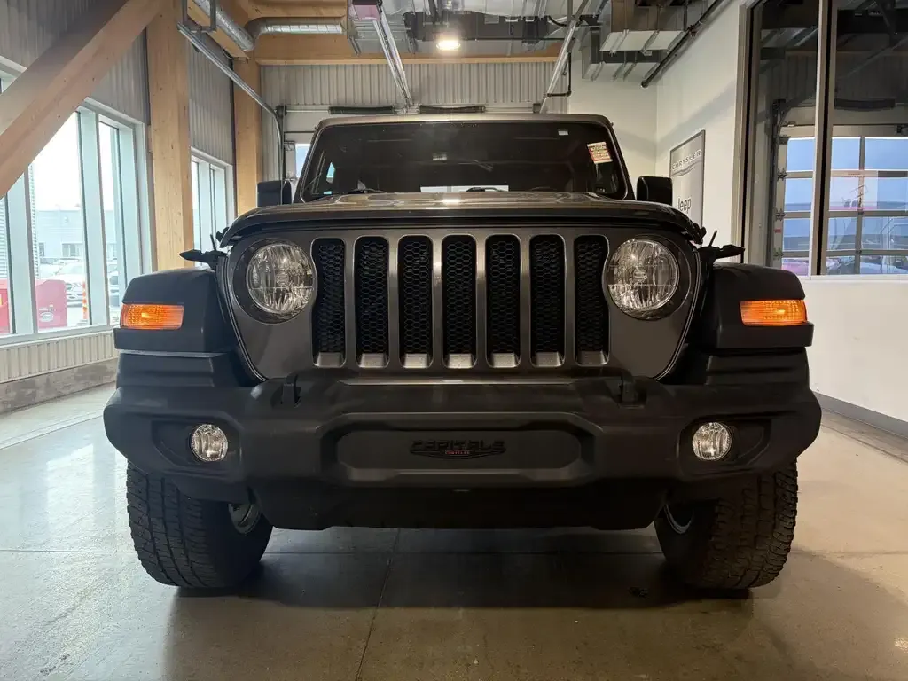 Jeep Wrangler 2018 photo 2