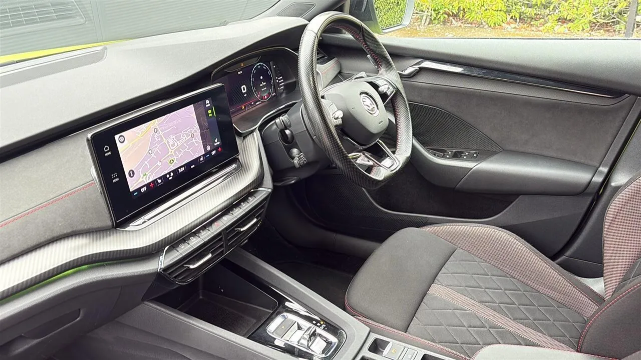 Skoda Octavia 2022 photo 2