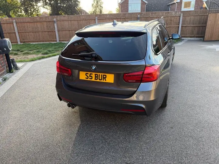 BMW 3 Series 2017 photo 5