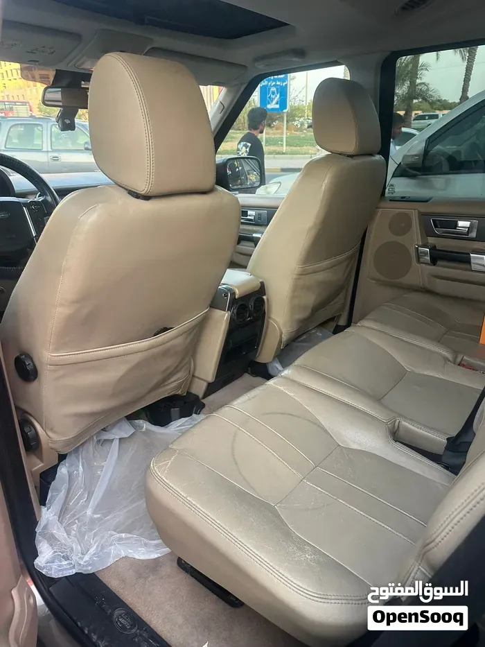 Land Rover Lr4 2012 photo 4