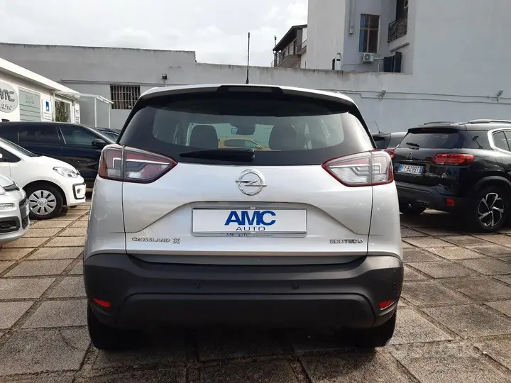 Opel Crossland X 2018 photo 4