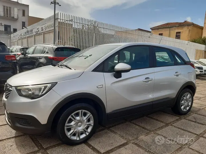 Opel Crossland X 2018 photo 2