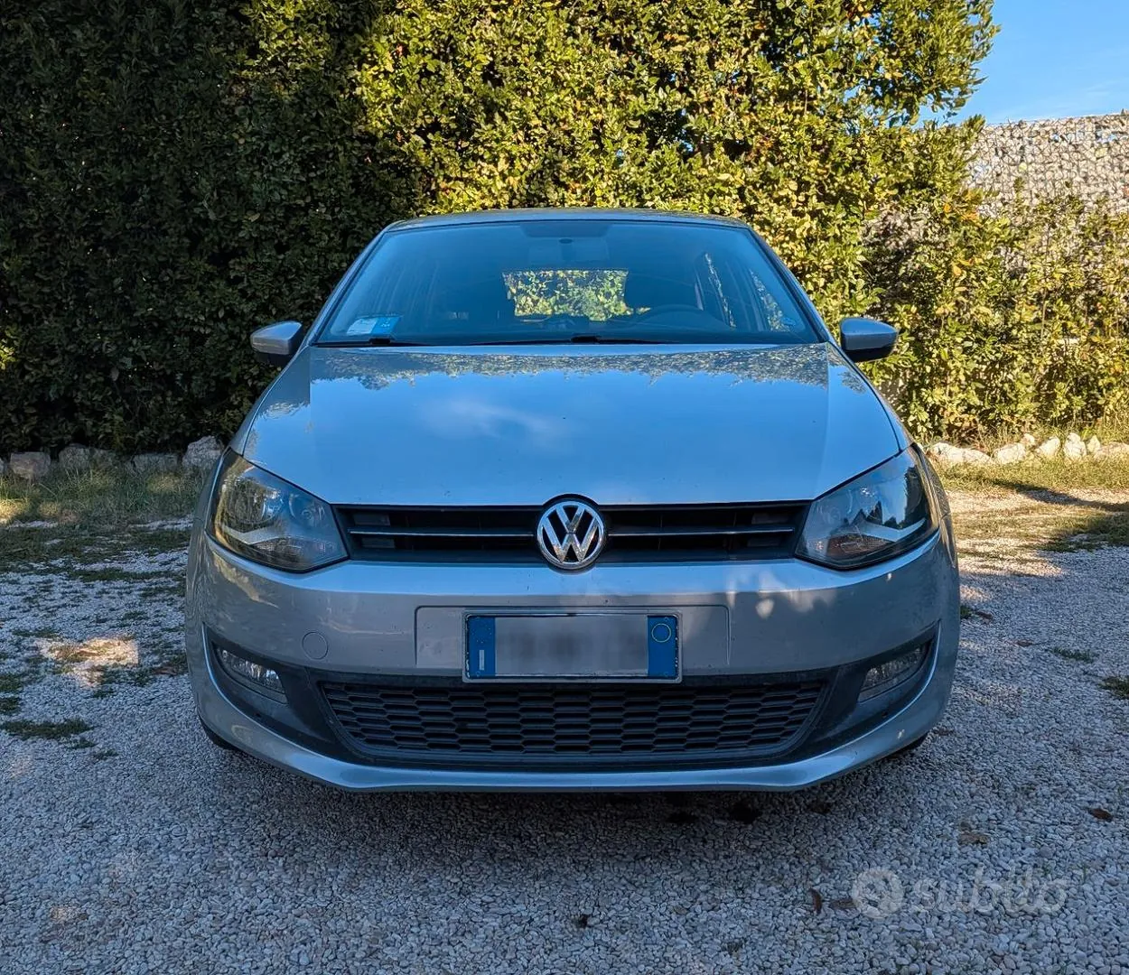Volkswagen Polo 2010 photo 2