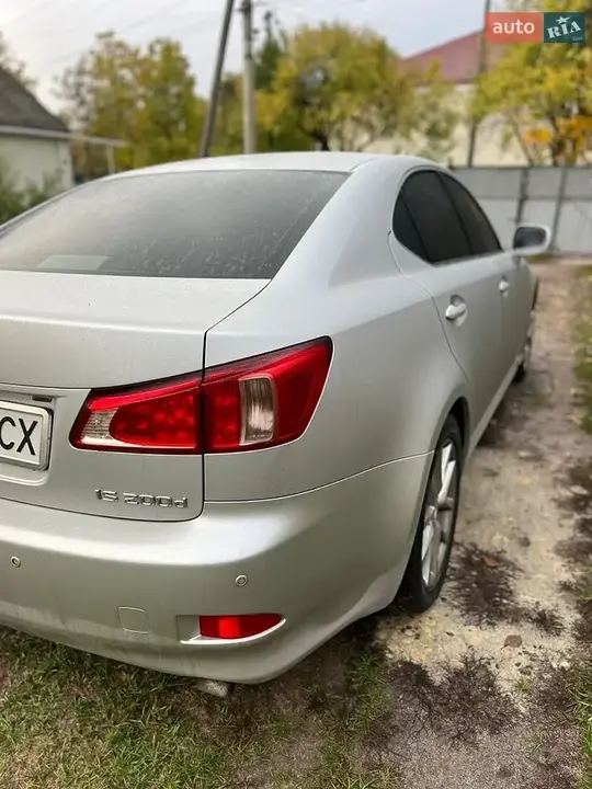 Lexus Is 2011 photo 5